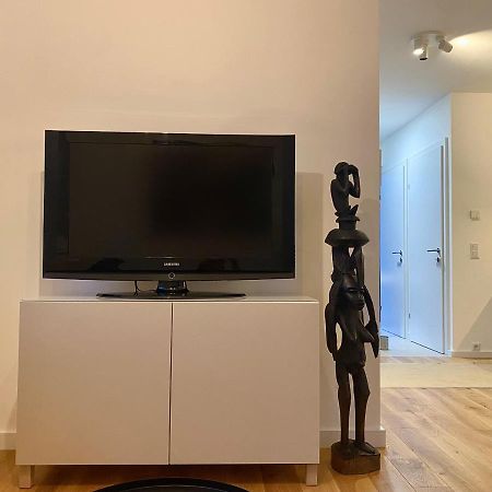 Modern Studio Gardenia_Gartenwohnung Alte Donau ウィーン エクステリア 写真