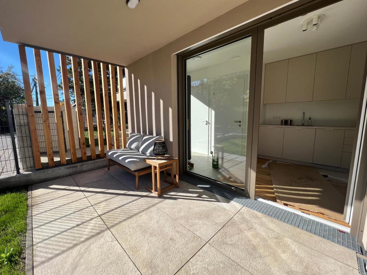 Modern Studio Gardenia_Gartenwohnung Alte Donau ウィーン エクステリア 写真